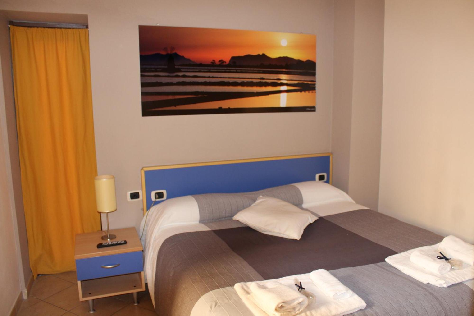 Residence Cortile Merce Trapani Room photo